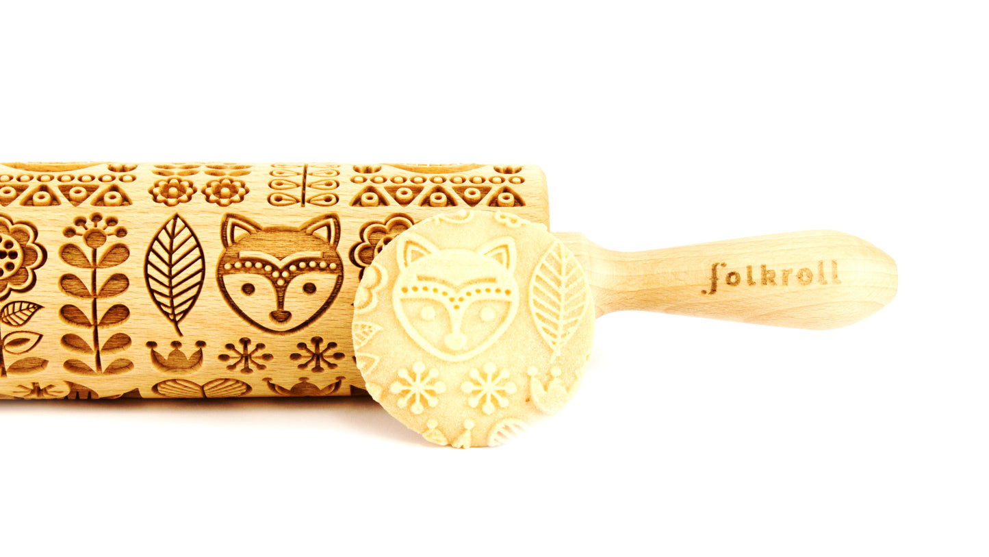 FOLKROLL Large Embossed Rolling Pin