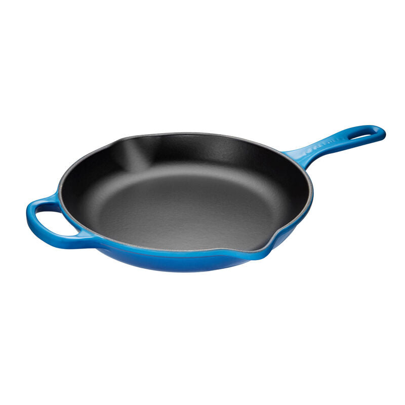 LE CREUSET Iron Handle Skillet - Round