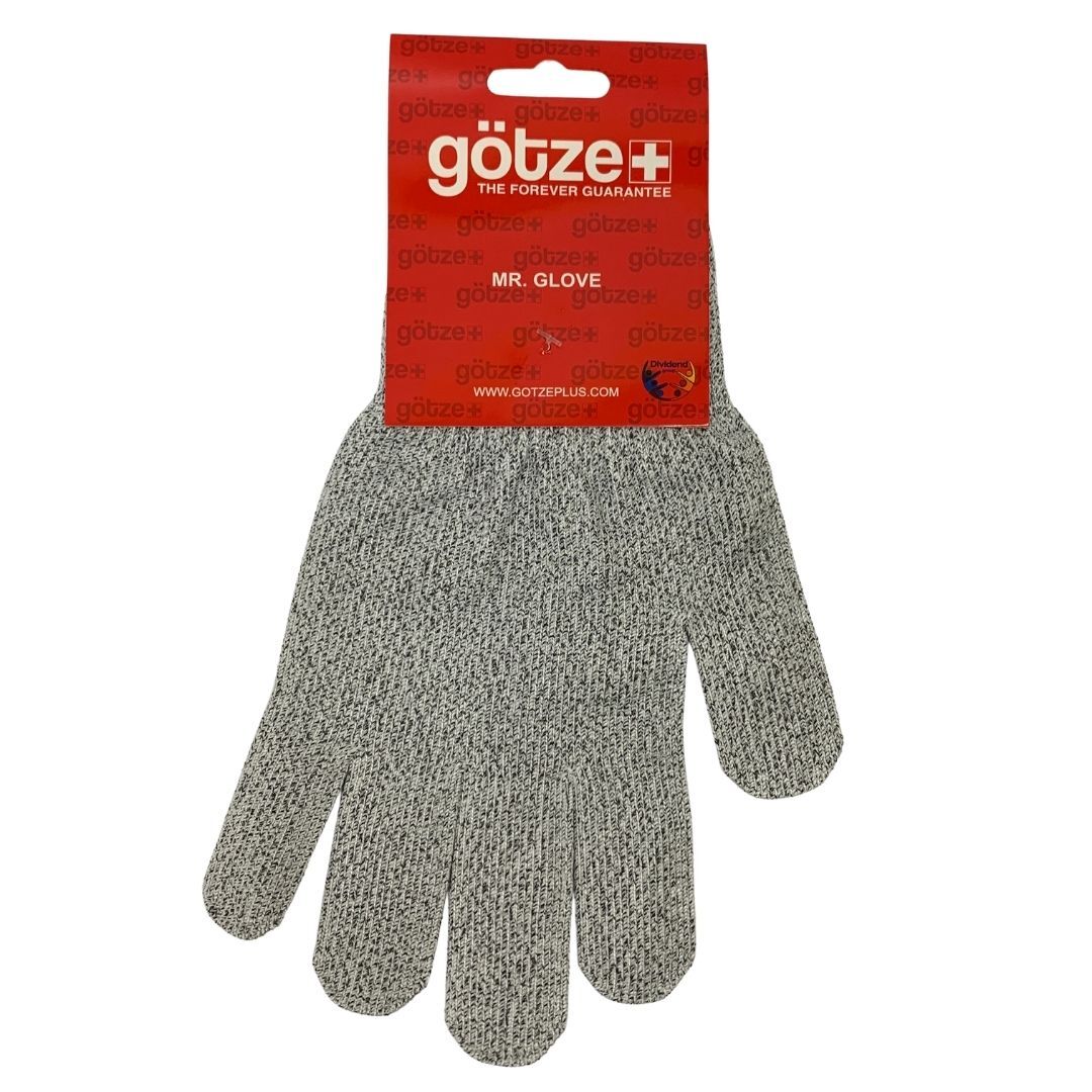 The Best Cut-Resistant Gloves for the Kitchen—and Why You Should