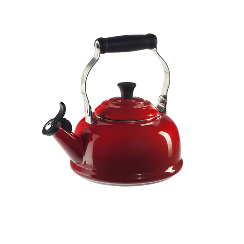 LE CREUSET Classic Whistling Kettle