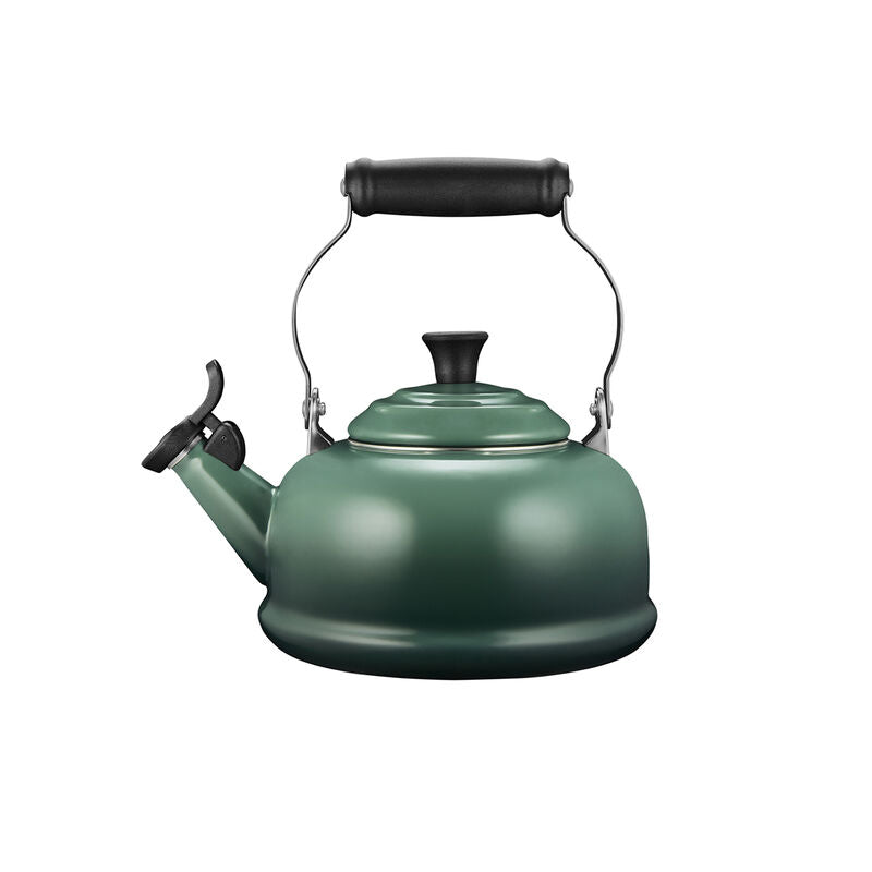 LE CREUSET Classic Whistling Kettle