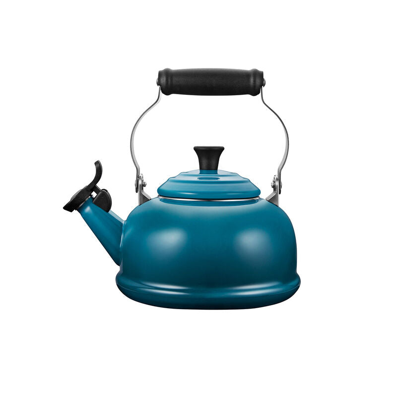 LE CREUSET Classic Whistling Kettle